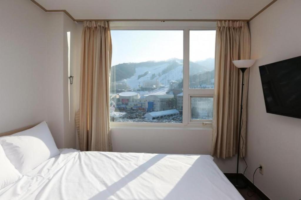 Pyeongchang The White View Exterior foto