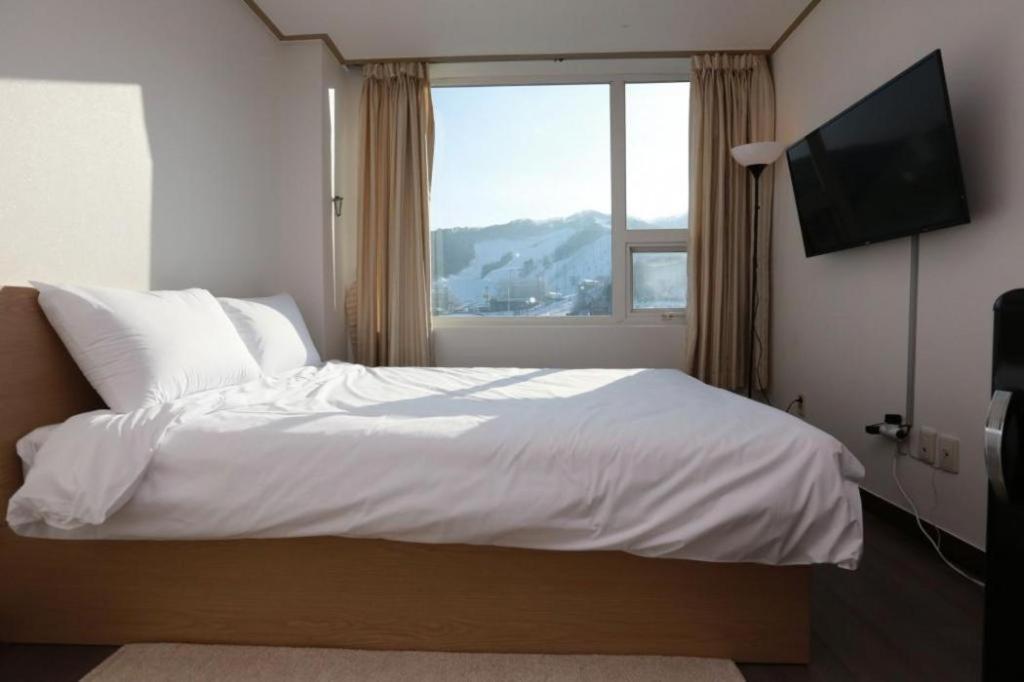 Pyeongchang The White View Exterior foto