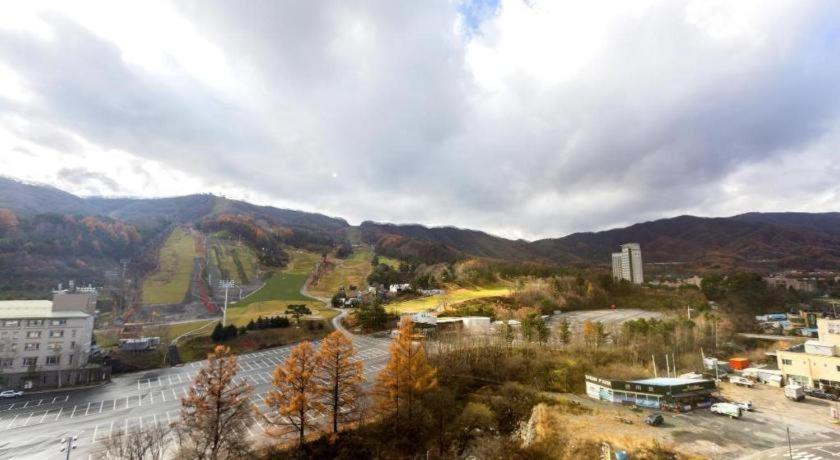 Pyeongchang The White View Exterior foto